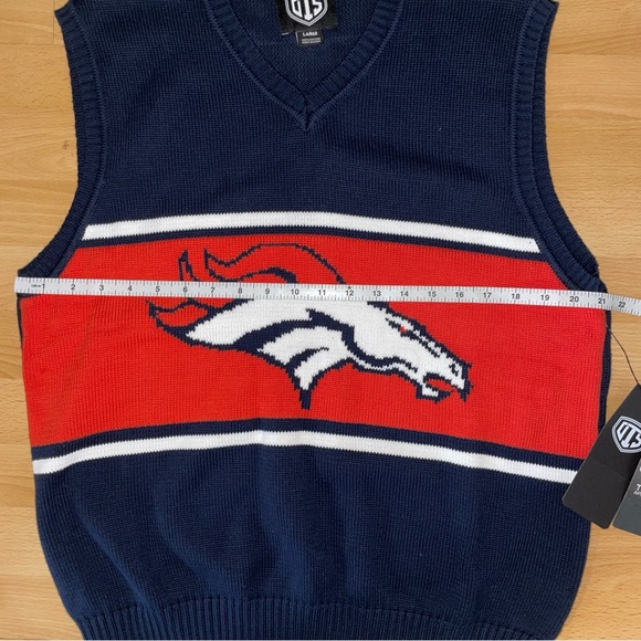NWT Denver Broncos Mens Size: Large Sweater Vest V-Neck OTS Brand 100%‎ Cotton - Picture 2 of 8